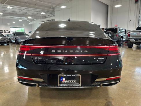Used 2025 Genesis G90 3.5T AWD/4WD image 7