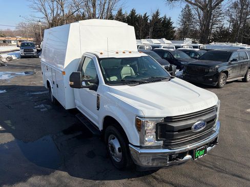 Used 2019 Ford F350 XL w/ XL Value Package image 7