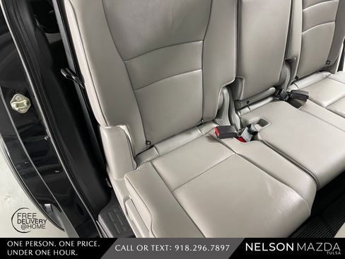 Used 2019 Honda Pilot Touring image 50