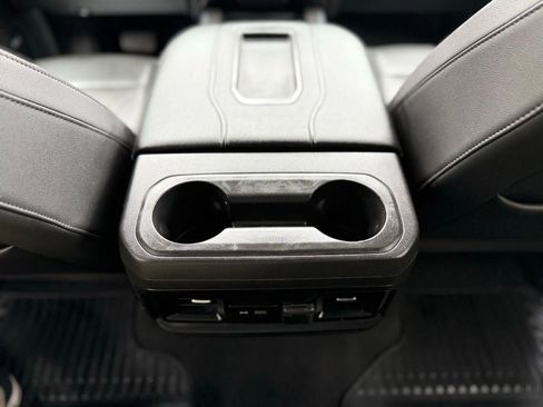 Used 2020 Chevrolet Silverado 1500 RST image 39