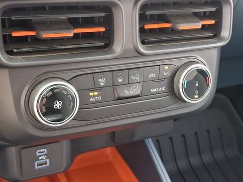 Used 2024 Ford Maverick XLT w/ Equipment Group 300A Standard AWD/4WD image 15