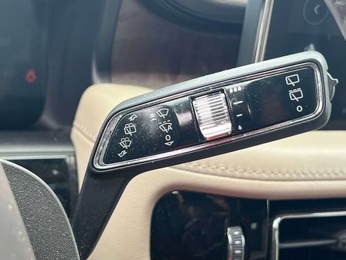Used 2022 Lincoln Nautilus Reserve w/ Equipment Group 201A AWD/4WD image 26