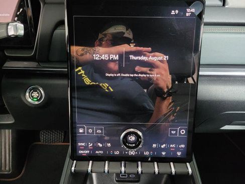 New 2026 GMC Terrain AT4 w/ Convenience Package III image 21