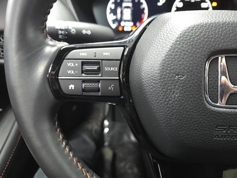 Used 2024 Honda HR-V Sport image 19
