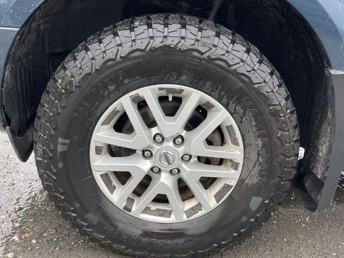 Used 2018 Nissan Frontier SV AWD/4WD image 29