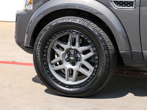 Used 2016 Land Rover LR4 HSE image 50