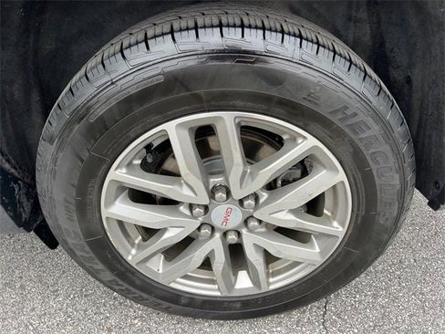 Used 2018 GMC Acadia SLE w/ Driver Alert Package I image 20