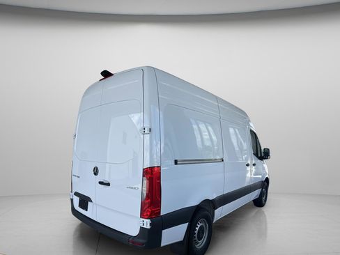 New 2025 Mercedes-Benz Sprinter 2500 image 8
