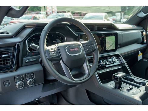 New 2026 GMC Sierra 1500 AT4 w/ AT4 Premium Package AWD/4WD image 11