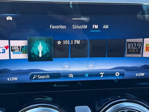 New 2025 Mercedes-Benz GLA 35 AMG AMG GLA 35 image 22