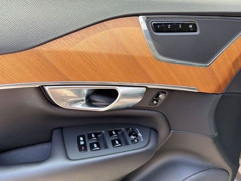 Certified 2023 Volvo XC90 B6 Plus w/ Protection Package AWD/4WD image 13