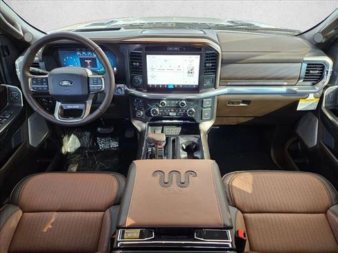 New 2025 Ford F150 King Ranch w/ FX4 Off-Road Package image 15