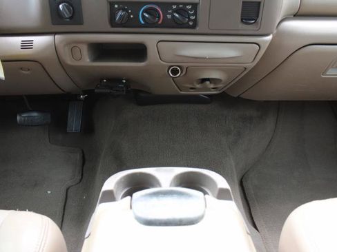 Used 2004 Ford F250 XLT AWD/4WD image 37