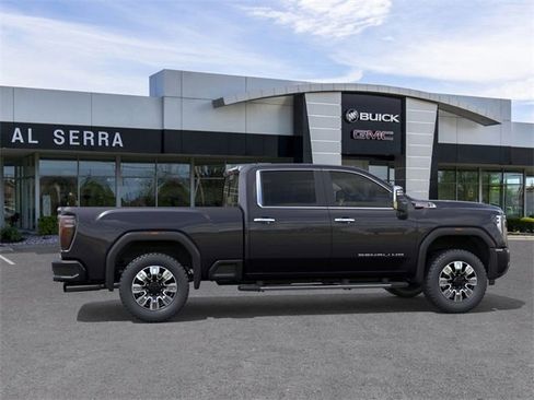 New 2025 GMC Sierra 2500 Denali w/ Denali Reserve Package image 5