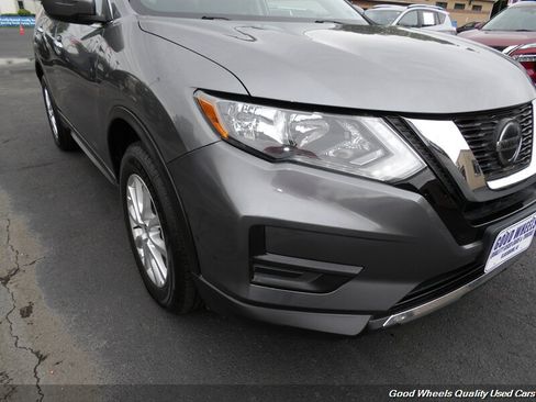 Used 2020 Nissan Rogue SV AWD/4WD image 10