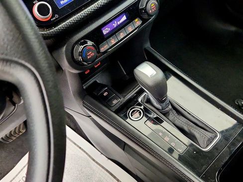 Used 2021 Nissan Kicks SV FWD image 16