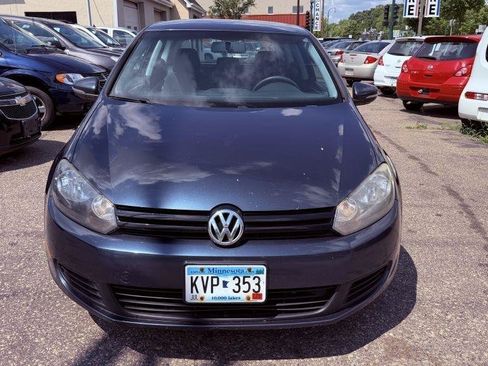 Used 2010 Volkswagen Golf 2-Door FWD image 3