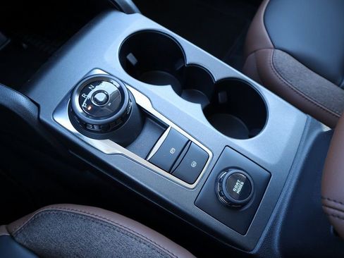 New 2025 Ford Bronco Sport Outer Banks w/ Outer Banks Tech Package+ AWD/4WD image 10