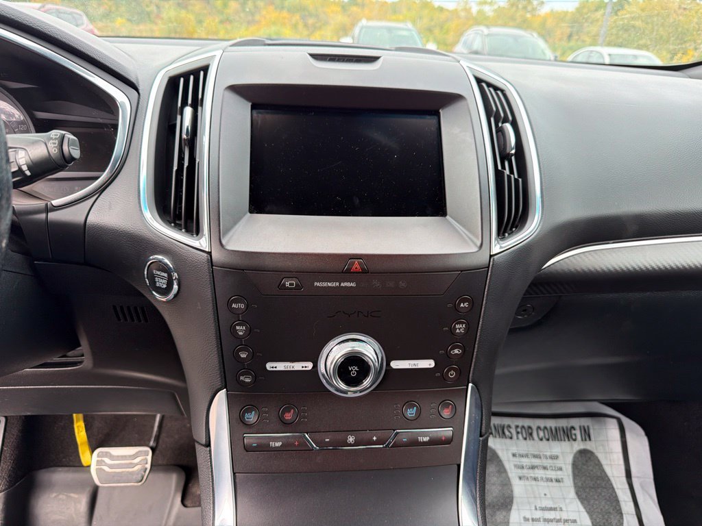 Used 2020 Ford Edge ST w/ Equipment Group 401A AWD/4WD image 11