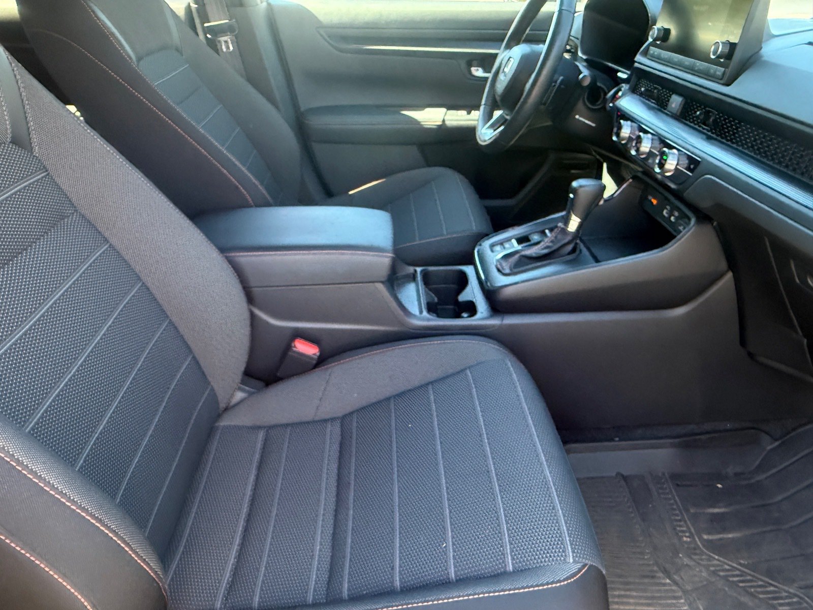 Used 2024 Honda CR-V Sport image 11