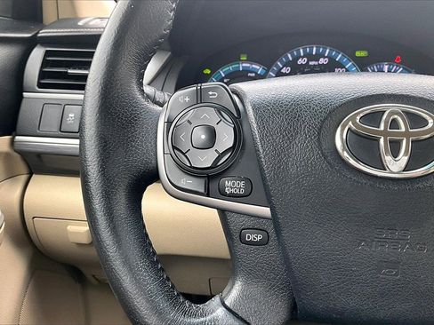 Used 2013 Toyota Camry XLE image 18