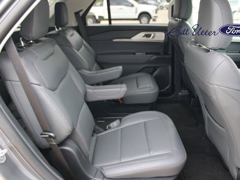 Used 2026 Ford Explorer Active w/ Active Comfort Package image 13
