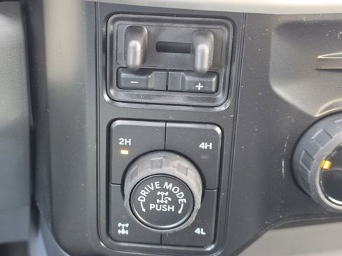 New 2026 Ford F250 XLT w/ Tremor Off-Road Package AWD/4WD image 17