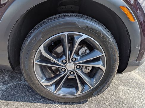 Certified 2021 Buick Encore GX Essence w/ Advanced Technology Package AWD/4WD image 12