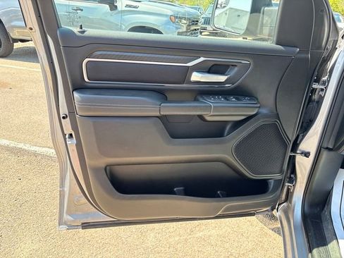 Used 2025 RAM 1500 Big Horn AWD/4WD image 7