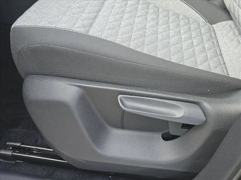 New 2026 Volkswagen Tiguan S image 7