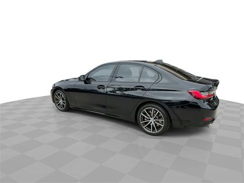 Used 2022 BMW 330i Sedan w/ Convenience Package image 10