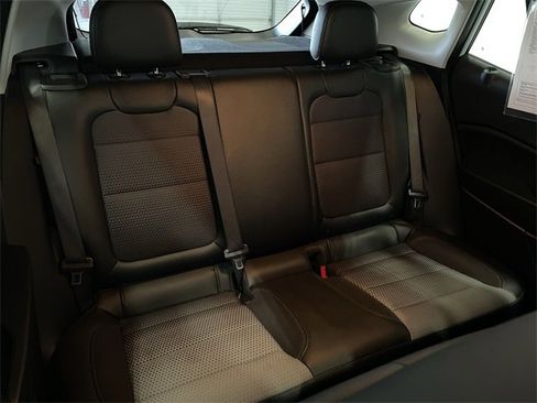 Certified 2024 Chevrolet Trax LT image 16