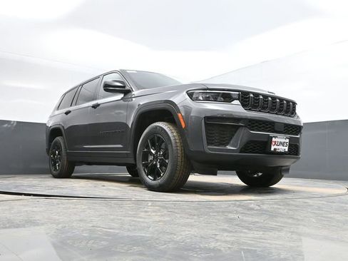 New 2026 Jeep Grand Cherokee L 4WD image 41
