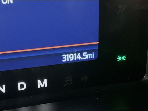 Used 2023 Ford Bronco Badlands image 19