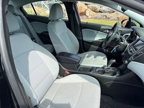 Used 2019 Chevrolet Cruze LS w/ LS Convenience Package image 11