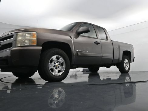 Used 2008 Chevrolet Silverado 1500 LT w/ Power Pack Plus AWD/4WD image 33
