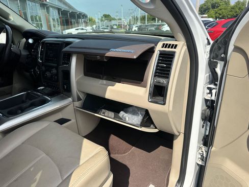 Used 2018 RAM 3500 Laramie AWD/4WD image 30
