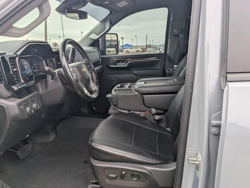 Certified 2024 Chevrolet Silverado 3500 LT w/ Convenience Package image 16