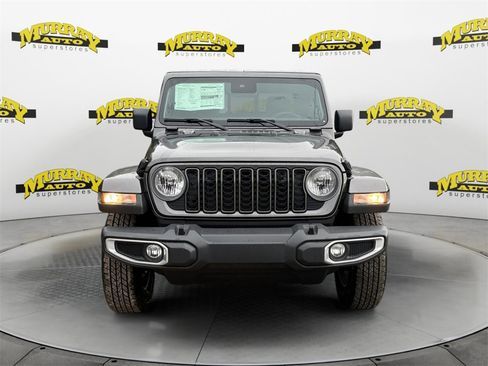 New 2025 Jeep Gladiator Sport image 8