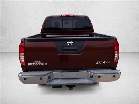 Used 2016 Nissan Frontier SV w/ SV Value Truck Package AWD/4WD image 6