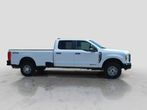 Used 2024 Ford F350 XL w/ XL Off-Road Package AWD/4WD image 9
