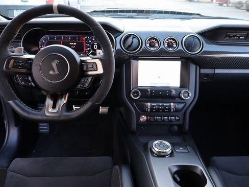 Used 2022 Ford Mustang Shelby GT500 w/ Carbon Fiber Track Pack image 6