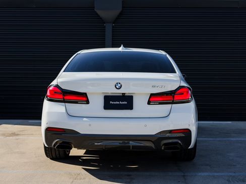 Used 2021 BMW 540i w/ M Sport Package image 6