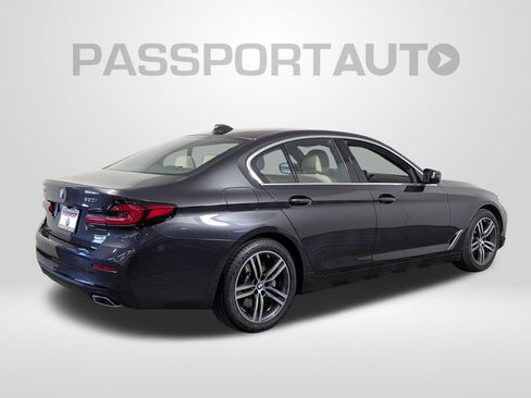 Certified 2023 BMW 530i xDrive w/ Convenience Package AWD/4WD image 7