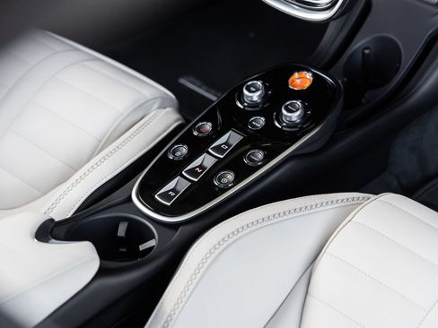 Used 2026 McLaren GTS RWD image 32
