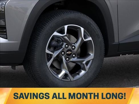New 2026 Chevrolet Trax LT w/ Driver Confidence Package FWD image 9