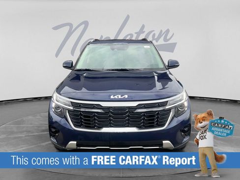 Certified 2025 Kia Seltos EX w/ EX Sunroof Package AWD/4WD image 2