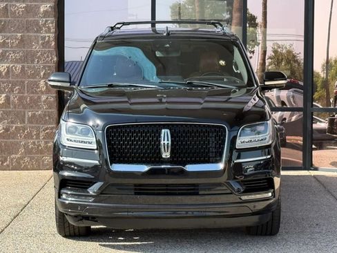 Used 2021 Lincoln Navigator Reserve AWD/4WD image 19