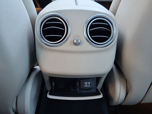 Used 2017 Mercedes-Benz E 300 4MATIC image 20