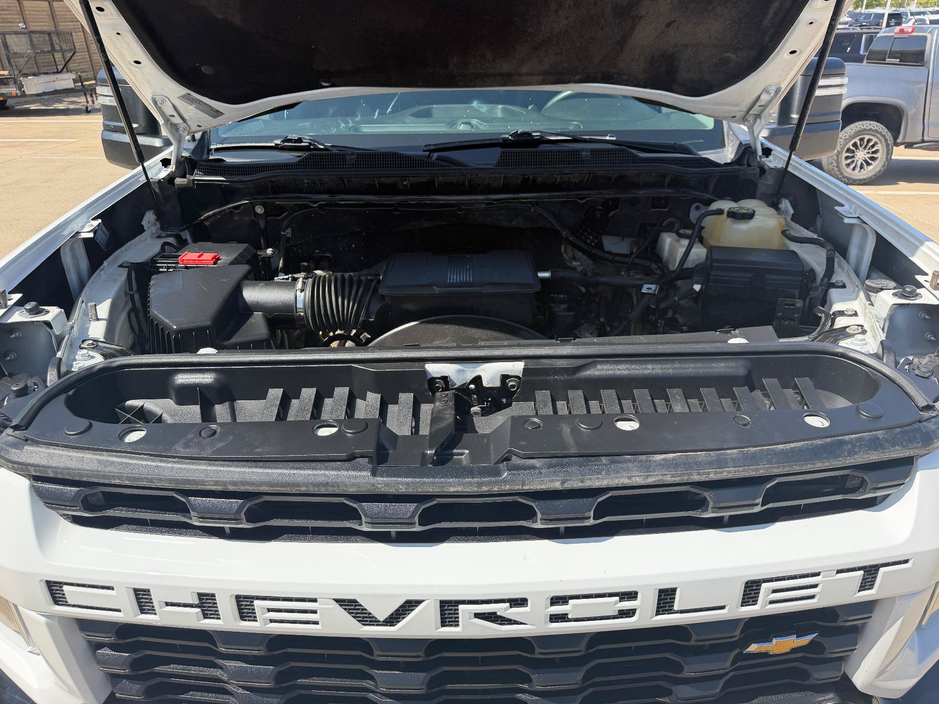 Used 2022 Chevrolet Silverado 2500 Custom w/ Custom Convenience Package AWD/4WD image 29